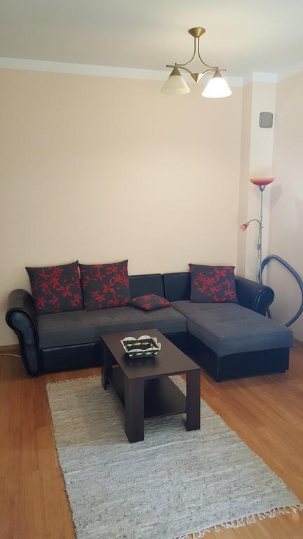 Roman Gardens Studio Apartment Risan Zewnętrze zdjęcie