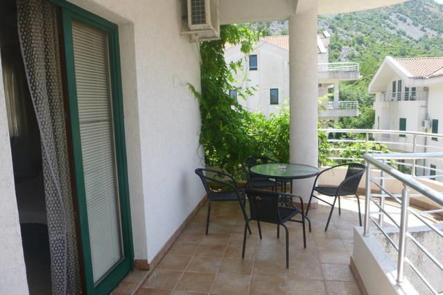 Roman Gardens Studio Apartment Risan Zewnętrze zdjęcie
